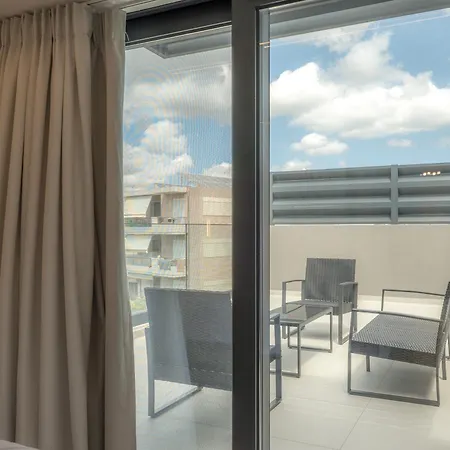 Aliki Apts