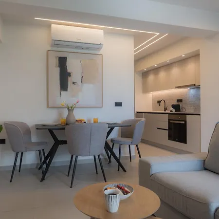 Aliki Apts * ハニア
